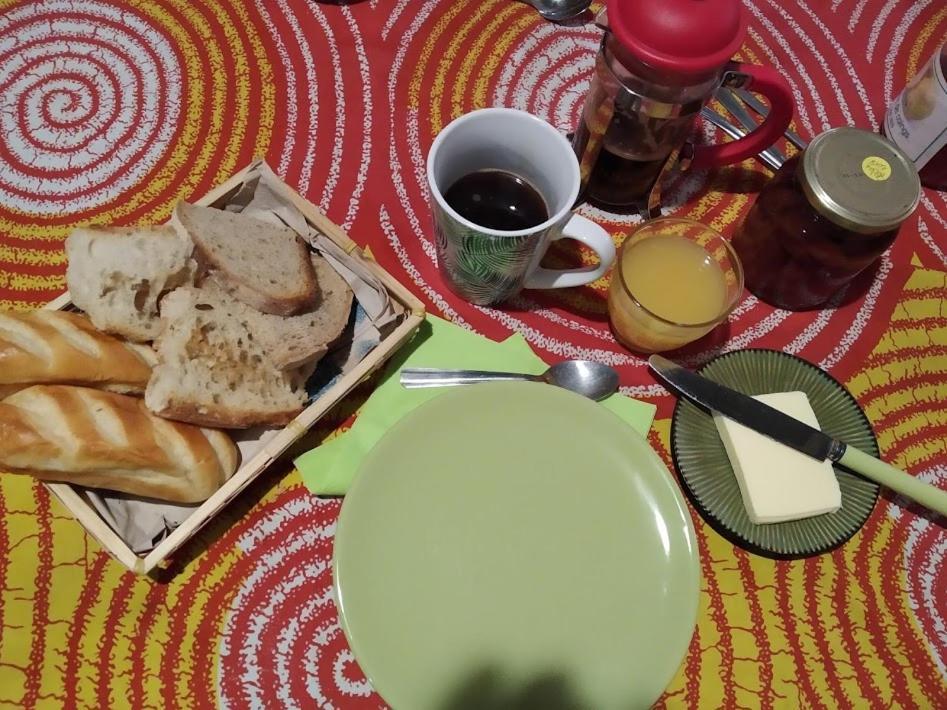 Bed and Breakfast La Tribu de Lavaud à Saint-Quentin-sur-Charente Extérieur photo